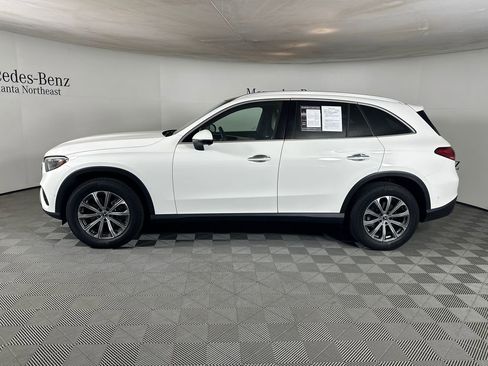 Certified 2024 Mercedes-Benz GLC 300 image 4
