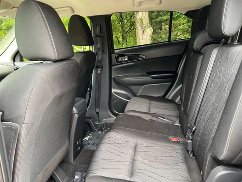 Used 2020 Mitsubishi Eclipse Cross SE image 10