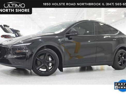 Used 2026 Tesla Model Y AWD image 1