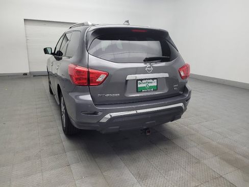 Used 2019 Nissan Pathfinder SL AWD/4WD image 5