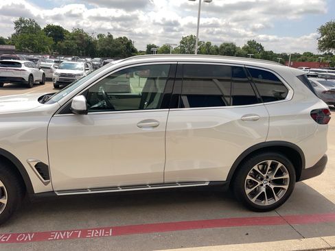Used 2024 BMW X5 xDrive40i w/ Executive Package AWD/4WD image 5