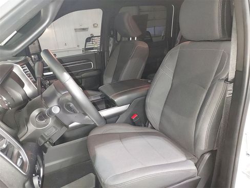 Used 2024 RAM 3500 Big Horn w/ Night Edition image 17