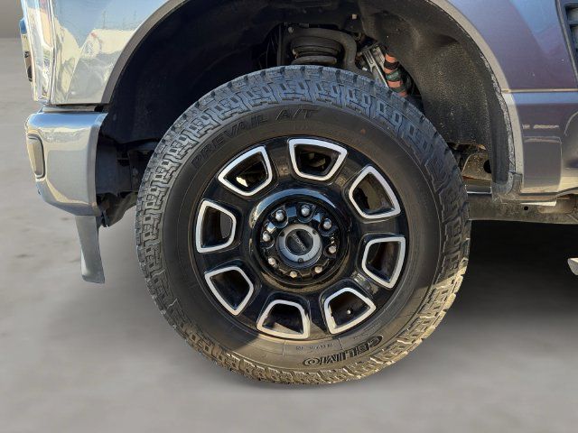 Used 2025 Ford F350 Platinum AWD/4WD image 22
