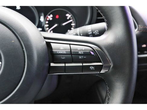 Certified 2025 MAZDA MAZDA3 s Sport image 16