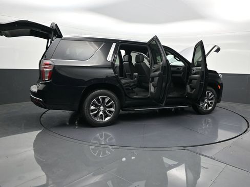 Used 2023 Chevrolet Tahoe LT w/ LT Signature Package image 32