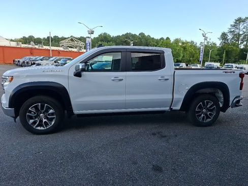 Used 2025 Chevrolet Silverado 1500 LT AWD/4WD image 6