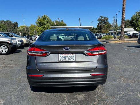 Used 2020 Ford Fusion S FWD image 5