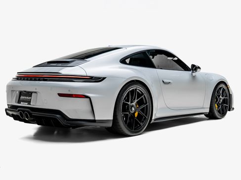 Used 2026 Porsche 911 GT3 RWD image 2