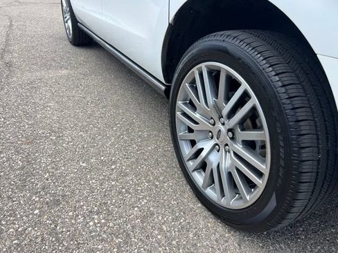 Certified 2023 Ford Expedition Max Limited AWD/4WD image 29