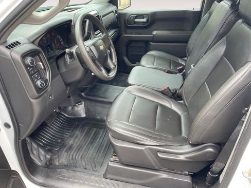 Used 2020 Chevrolet Silverado 1500 W/T w/ WT Convenience Package AWD/4WD image 9