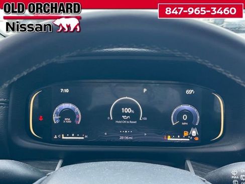 Used 2022 Jeep Wagoneer Series II w/ Premium Group I AWD/4WD image 22
