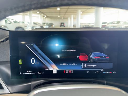 Used 2025 BMW 430i xDrive Coupe w/ Premium Package image 21