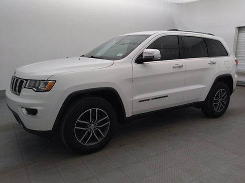 Used 2018 Jeep Grand Cherokee Limited w/ Trailer Tow Group IV RWD image 2