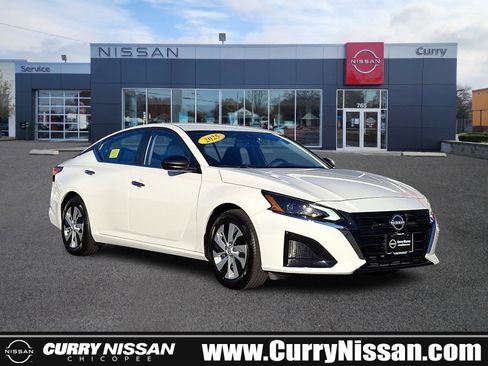 Certified 2025 Nissan Altima 2.5 S image 1