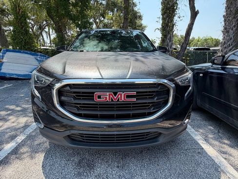 Used 2018 GMC Terrain SLE FWD image 2