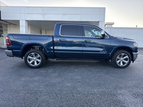 Used 2022 RAM 1500 Limited AWD/4WD image 2