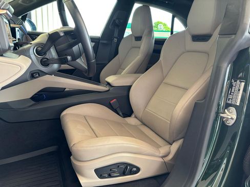 Used 2024 Porsche Macan Turbo Electric image 21