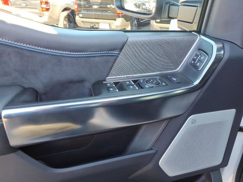 Certified 2025 Ford F350 Platinum image 10