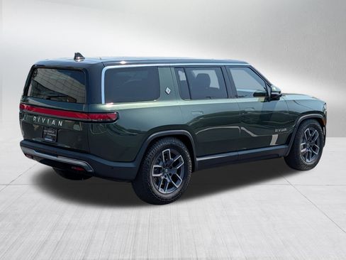 Used 2024 Rivian R1S Adventure AWD/4WD image 7