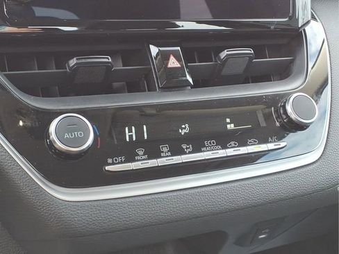 Used 2024 Toyota Corolla LE image 10