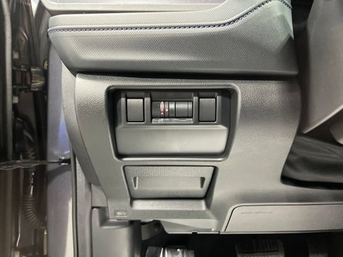 Used 2026 Subaru Forester Premium AWD/4WD image 15