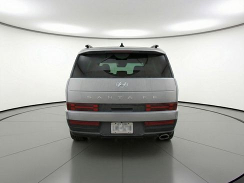 Used 2025 Hyundai Santa Fe SEL image 7