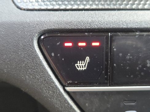 Certified 2025 Honda CR-V EX image 6