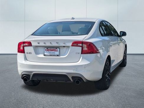 Used 2018 Volvo S60 T5 Dynamic w/ Vision Package image 5