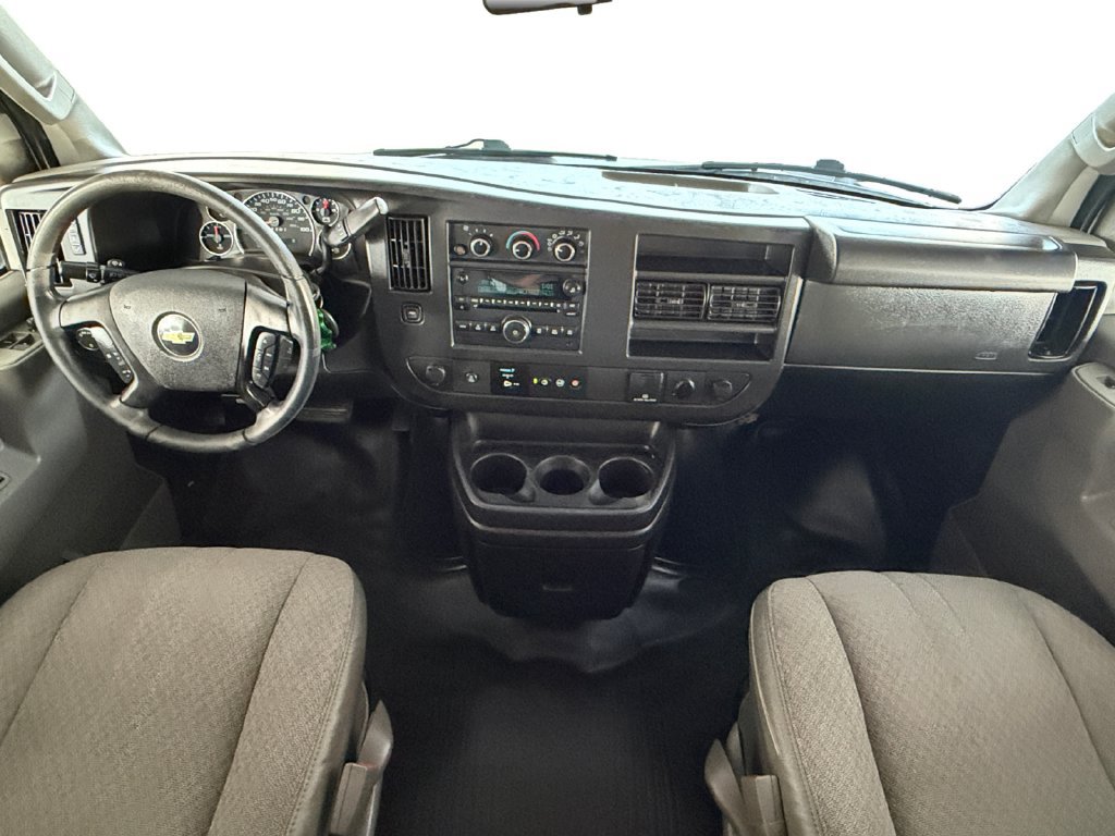 Used 2019 Chevrolet Express 3500 LS RWD image 12