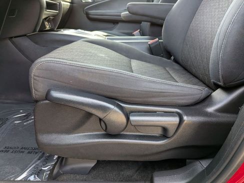 Used 2023 Honda Ridgeline Sport image 18