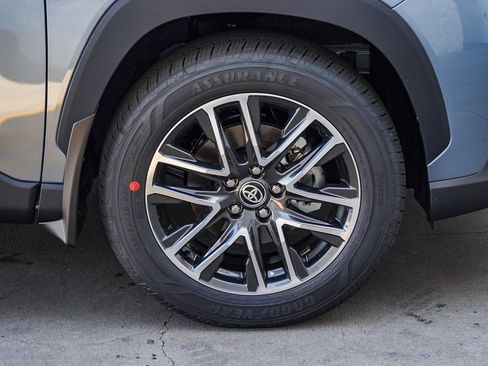 New 2026 Toyota Corolla Cross XLE AWD/4WD image 11