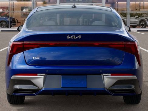 New 2025 Kia K5 EX image 16