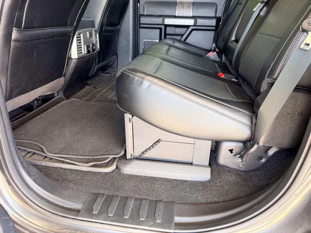 Used 2017 Ford F250 Lariat w/ Chrome Package AWD/4WD image 30