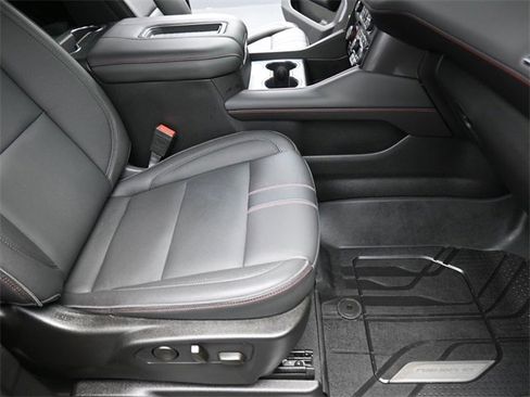 Used 2024 Chevrolet Tahoe RST w/ RST Performance Edition image 29