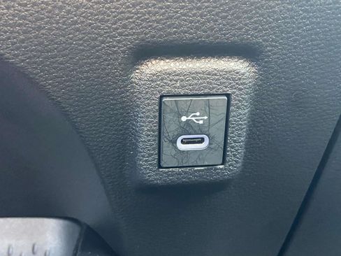 Used 2026 Toyota Corolla LE FWD image 27