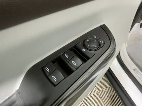Used 2018 GMC Acadia SLT AWD/4WD image 21