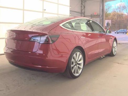 Used 2018 Tesla Model 3 Long Range image 4