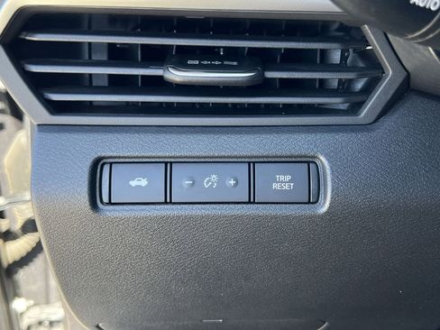 Certified 2021 Nissan Altima 2.0 SR image 14