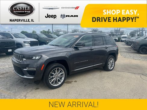 Used 2022 Jeep Grand Cherokee Summit AWD/4WD image 1