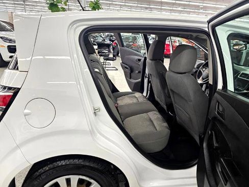 Used 2018 Chevrolet Sonic LT image 30