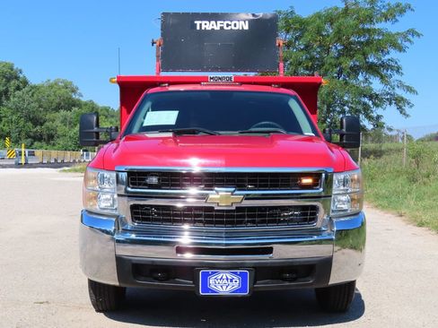 Used 2009 Chevrolet Silverado 3500 W/T RWD image 5