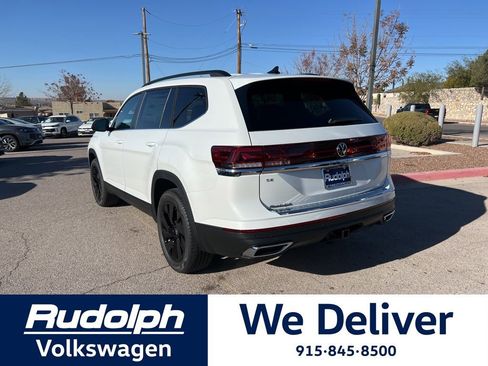 New 2026 Volkswagen Atlas SE FWD image 3