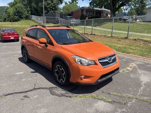 Used 2014 Subaru Crosstrek 2.0i Limited AWD/4WD image 2