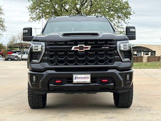 Used 2024 Chevrolet Silverado 2500 ZR2 w/ Technology Package AWD/4WD video 2