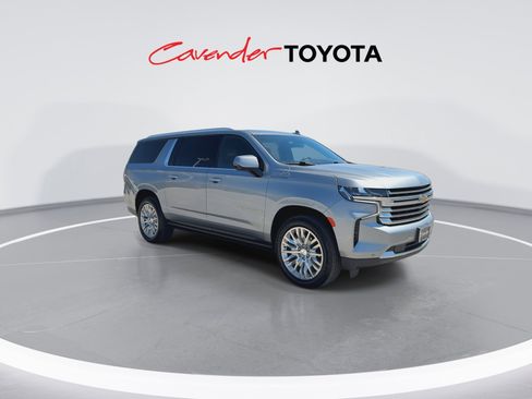 Used 2024 Chevrolet Suburban High Country w/ Premium Package 2 image 2