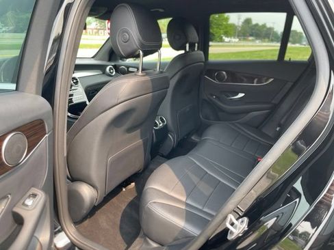 Certified 2022 Mercedes-Benz GLC 300 4MATIC image 22