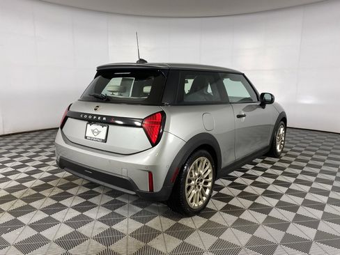Used 2025 MINI Cooper S image 21