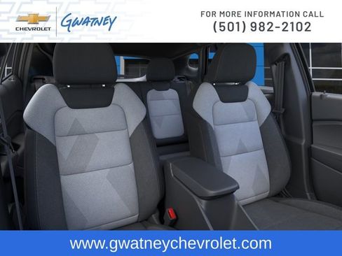 New 2026 Chevrolet Trax RS w/ Sunroof Package FWD image 16
