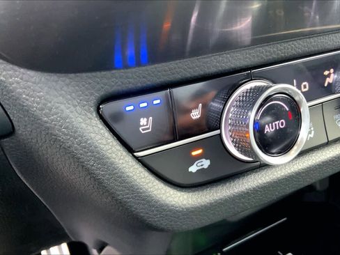 Used 2025 Acura ADX A-Spec image 32