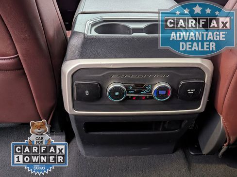 Used 2024 Ford Expedition Limited AWD/4WD image 22